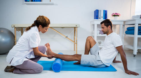 How to become a physiotherapist / physical therapist