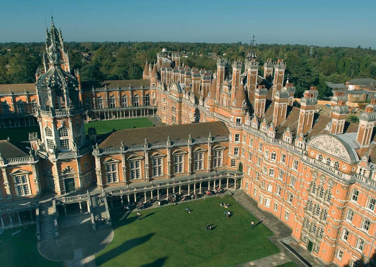 travel to royal holloway university