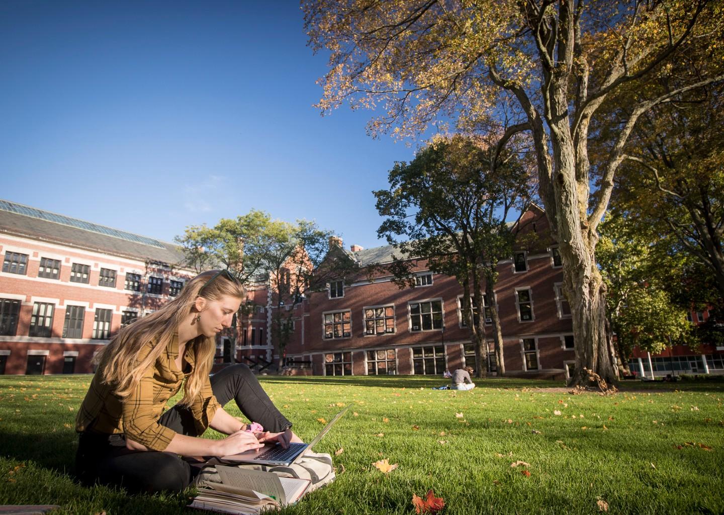 Clark University, USA Ranking, Reviews, Courses, Tuition Fees